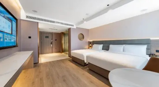 Люкс Deluxe PALACE Hotel（Hohhot Dazhao Wuliang Temple Hailiang Squar）