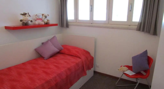 Beautiful Attic with a Large Terrace in a Great Location - Beach Place Included