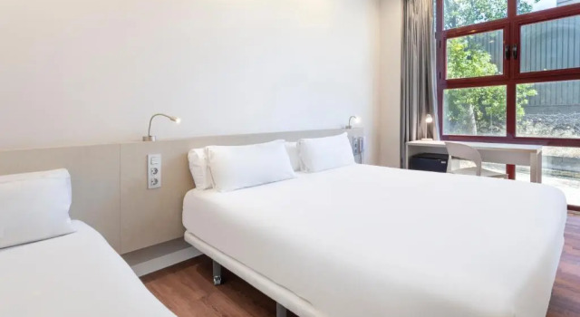 Семейный номер Standard B&B HOTEL Madrid Fuenlabrada