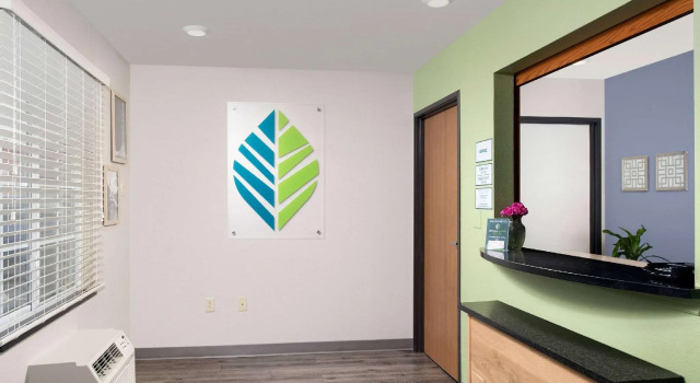 WoodSpring Suites Oklahoma City Northwest, 预订 酒店 俄克拉何马城 俄克拉何马州