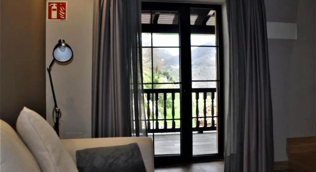 Apartamentos Las Agüeras, Prenota Appartamento Hotel a Asturie con parcheggio, Parcheggio