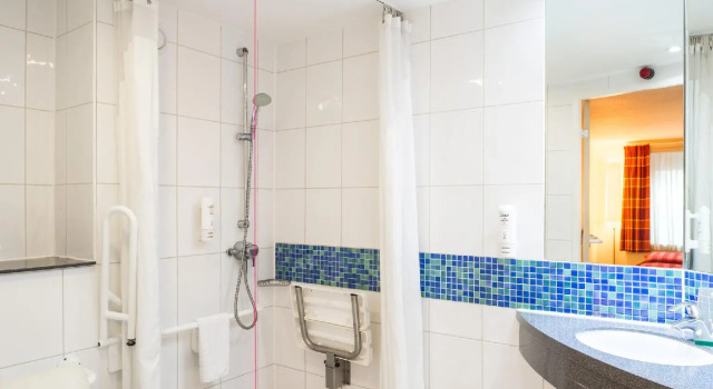 Двухместный номер Standard Holiday Inn Express London-Swiss Cottage