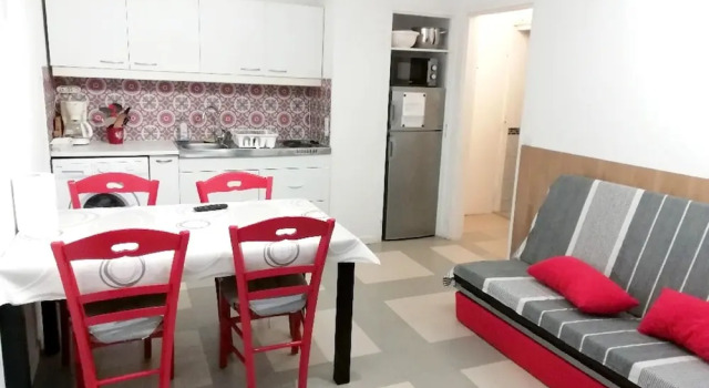 Apartment With One Bedroom In Saint Raphael With Furnished Balcony And Wifi 100 M From The Beach