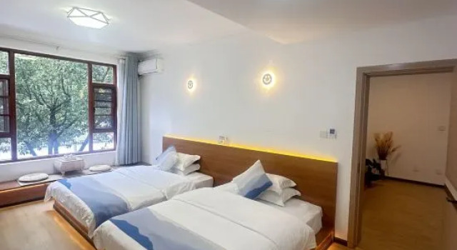 Люкс Sleep Well Quality Inn in Dali