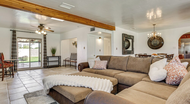 Walkable Uptown Gem! 3 Mi to Phoenix Mtns Preserve, Забронировать Дом для отпуска Финикс 