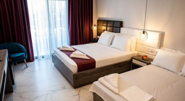 Четырёхместный номер Lagaria Hotel