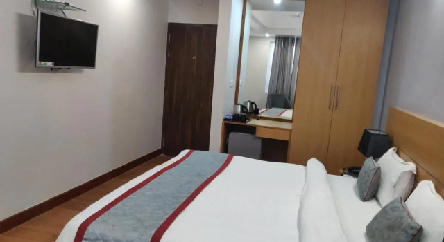 Hotel Sarvin, Забронировать Отель Гомти Нагар 