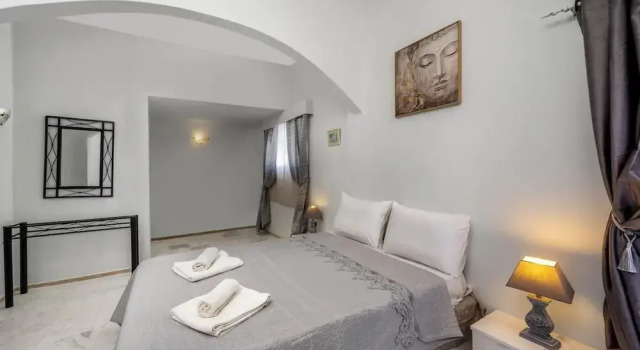 Stegna Sunrise Suite Sleeps 4 Pool, Забронировать Вилла Коттеджи Пляжа Стегна, Коттедж