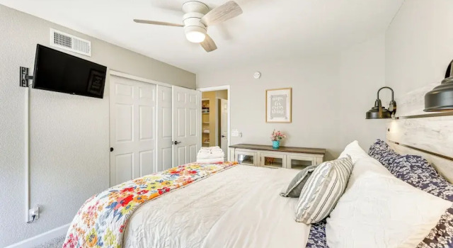Centrally Located Gilbert Home: Patio & Grill!, Book Hotel Gilbert Phoenix Metropolitan Area