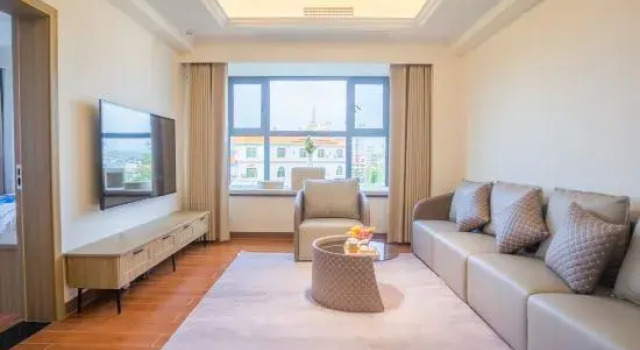 Люкс Chenxi International Hotel (Ruili Duobao City)