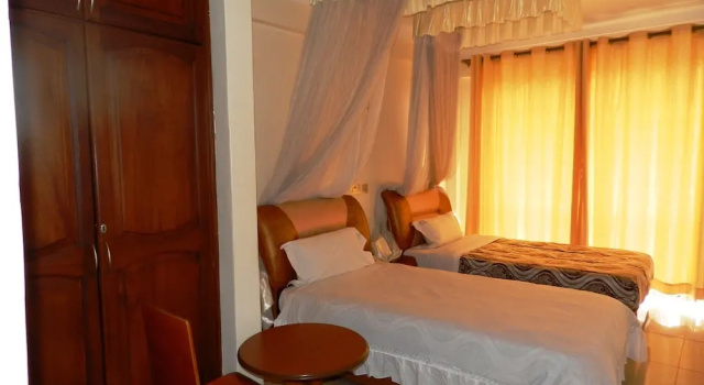 Standard Twin room Hotel Jfrigh
