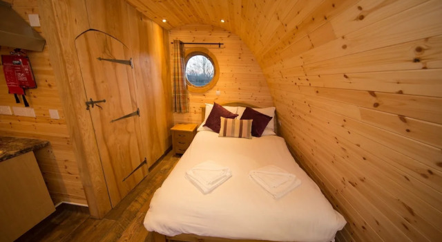 Wall Eden Farm - Luxury Log Cabins and Glamping, Prenota Campeggio Burnham-on-Sea Inghilterra