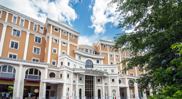 Rome Palace Deluxe