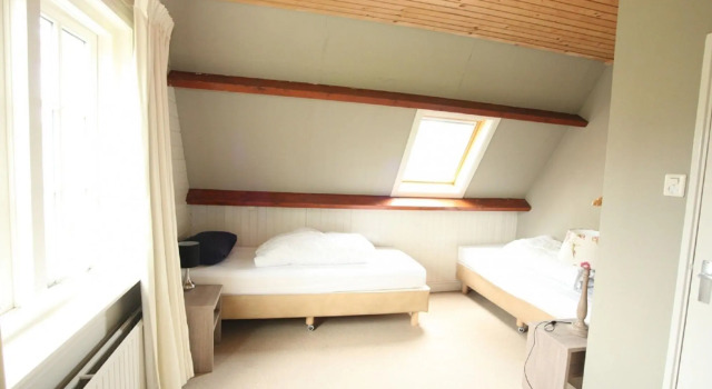 Nicely decorated villa with garden, near the sea, Prenota Villa Cottage a Rotterdam, Cottage