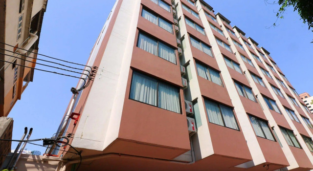 NIDA Rooms Bang Rak Emerald