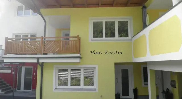 Ferienhaus Kerstin, Rezerwuj Hotel Hotele w Salzburg z parkingiem, Parking