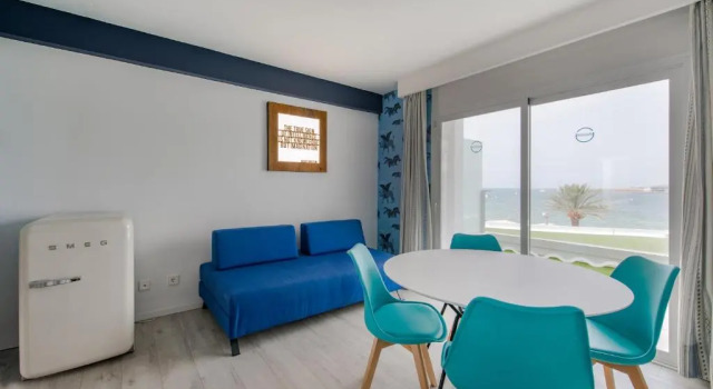Студия с балконом Apartamentos La Kiki