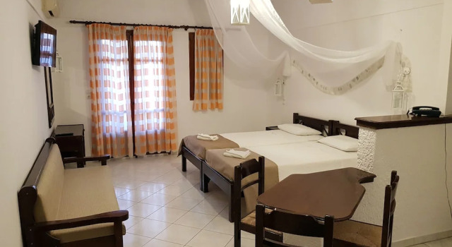 Студия с балконом Anema By The Sea Guesthouse