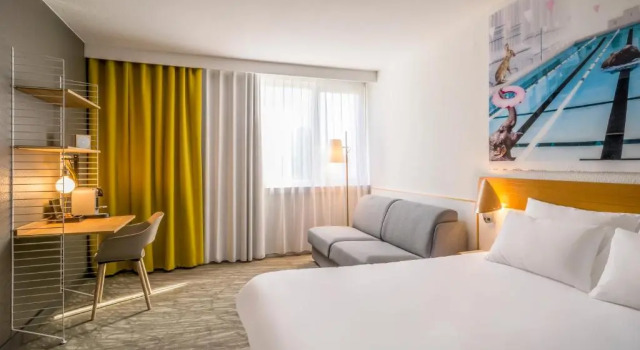 Двухместный номер Superior Hotel Novotel Evry Courcouronnes