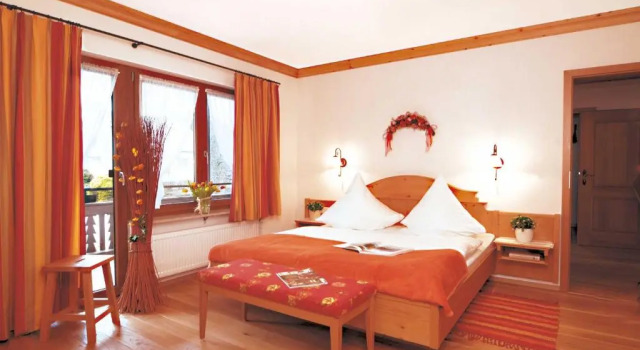 Апартаменты Hotel zum Breitenberg