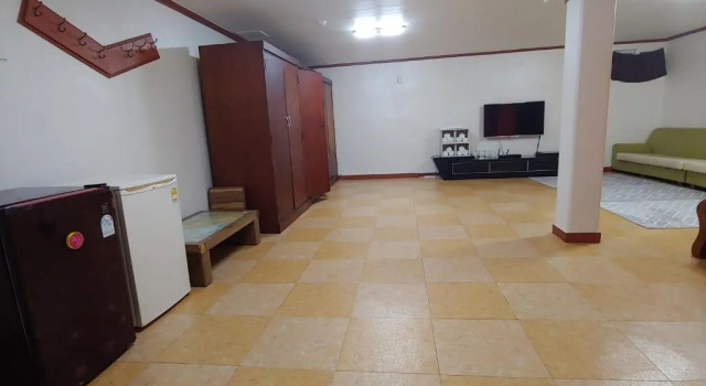 Suite The Red House