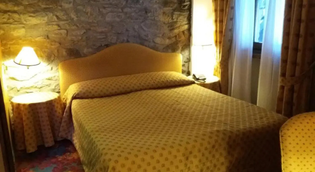 Hotel Chateau Blanc, Забронировать Отель Отели Ла-Тюиль 3 звезды, рядом с Кресельный подъёмник Мезон Бланш (нижняя станция), 3*