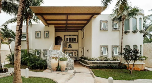 Villa Corona 6 BR Luxury Mansion, Prenota Villa Hotel a Quintana Roo con parcheggio, Parcheggio