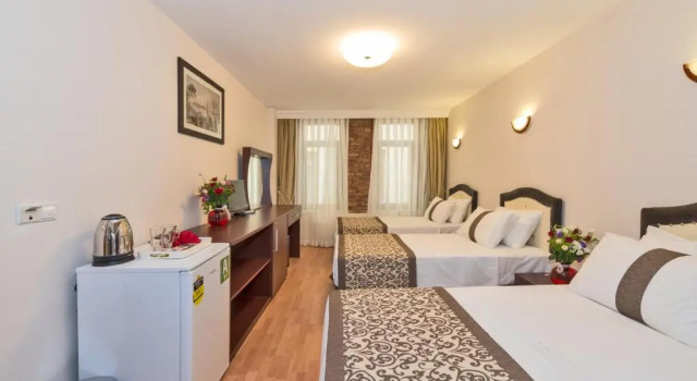 Трёхместный номер Standard Taxim Hotel Marin