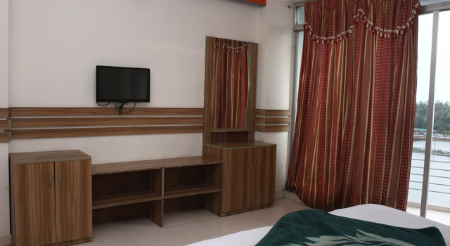 White Beach Hotel, Забронировать Отель Отели области Читтагонга с завтраком, Завтраки