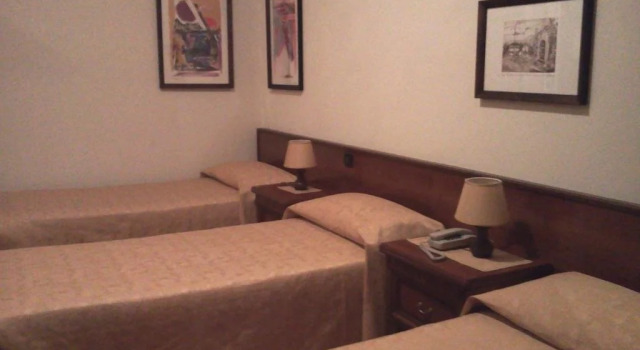 Albergo Al Portico, Book Hotel Hoteller i Friuli Venezia Giulia med parkering, Parkering