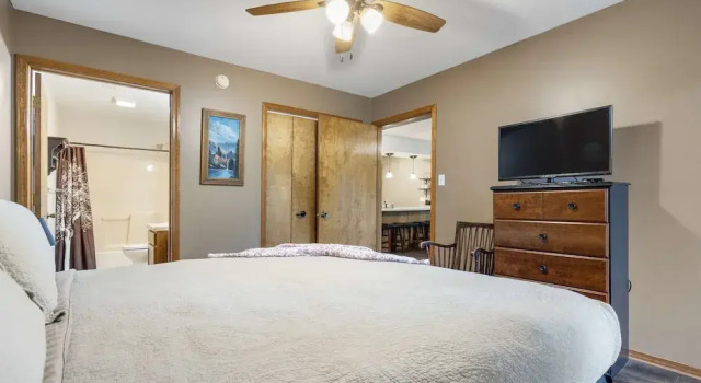 Vacay N Stay - Quiet Community Near Branson!, Забронировать Апартаменты/квартира Отели Table Rock Lake с парковкой, Парковка