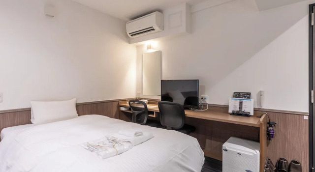 Трёхместный номер Hotel Excellence Enmachi Ekimae
