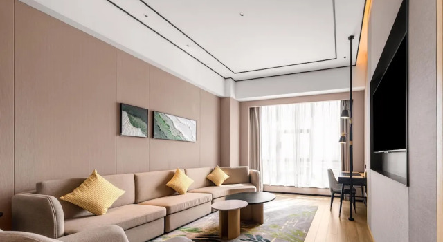 Двухместный люкс Deluxe Hilton Garden Inn Fenyang Yulongwan