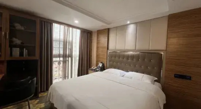 Двухместный люкс Deluxe Hualong 168 Hotel