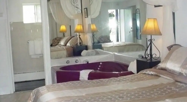 Полулюкс Blue Moon Motel
