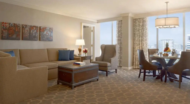 Двухместный люкс c 1 комнатой с видом на город Fairmont Dallas