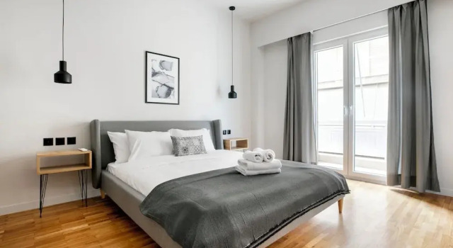 Astoria -Luxury 2-BR Apartment in Athens, Забронировать Апартаменты/квартира Отели Афины с парковкой, рядом с Амбелокипи, Парковка