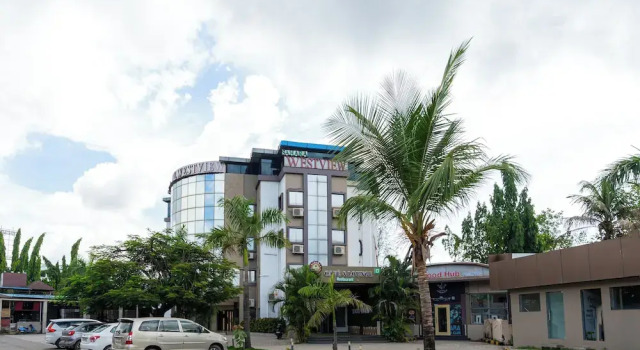 Treebo Westview, Buchen Sie Hotel Silvassa Gujarat