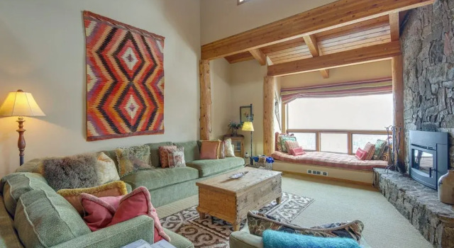 Big Sky Condo w/ Mountain Views < 1 Mi to Resort!, Buchen Sie Ferienwohnung Hotels in Montana mit Parkplatz, Parkplätze