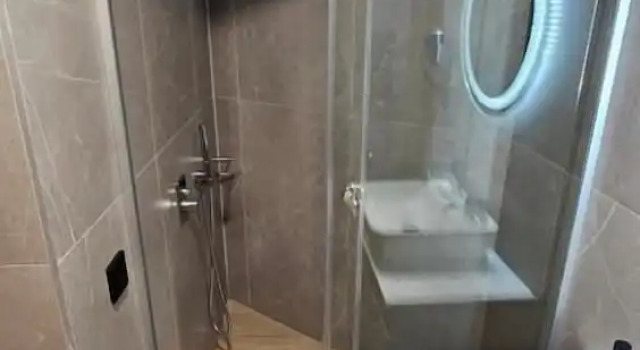 Двухместная студия с балконом и с видом на город Sezame