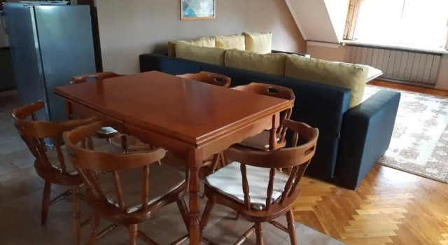 Tilesch Apartment, Prenota Appartamento Balatonberény 