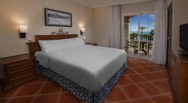 Двухместный номер Standard с красивым видом из окна Marriotts Playa Andaluza