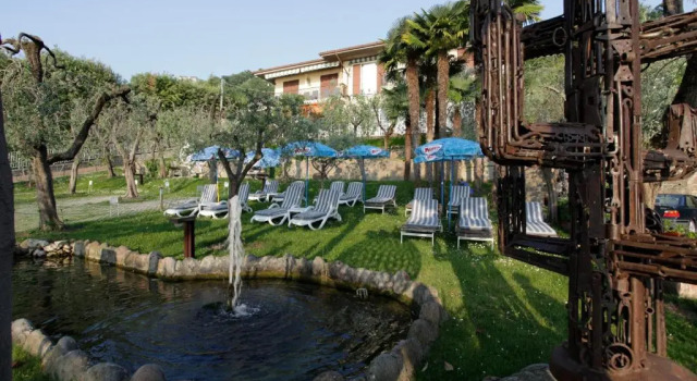 Трёхместный номер Standard с видом на сад Hotel Fraderiana