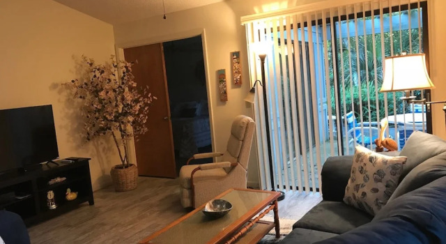 Sea Woods 2bdrm Villa 4350, Забронировать Вилла Отели Нью-Смирна-Бич 3 звезды, рядом с Парк 27 Авеню, 3*