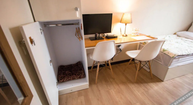 Seowon Guesthouse Gyeongbok Palace - Hostel(서원 게스트하우스 경복궁), Забронировать Отель Отели Сеула с парковкой, рядом с Католический собор Святого Михаила, Парковка