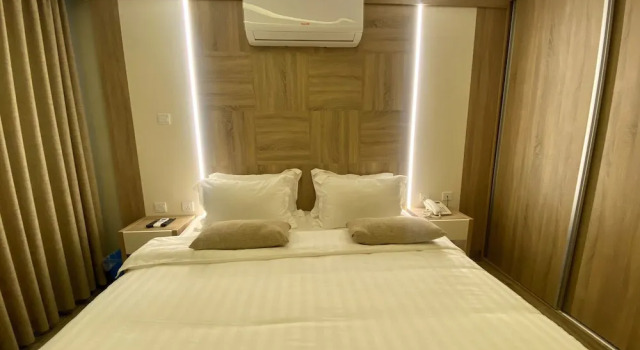 Alena Hotel