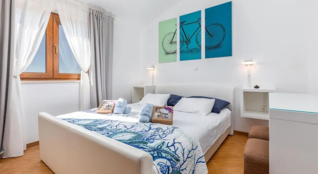 Awesome Home in Sarici With Outdoor Swimming Pool, Wifi and 4 Bedrooms, Prenota Hotel Divsici Istria centrale