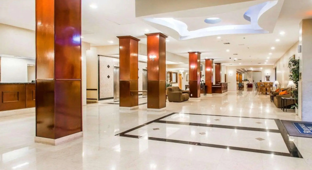 North Miami Beach Gardens Inn & Suites, Забронировать Отель Норт-Майами-Бич Miami Metropolitan Area