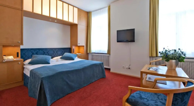 Двухместный номер with village view Hotel Schweizerhof St. Moritz