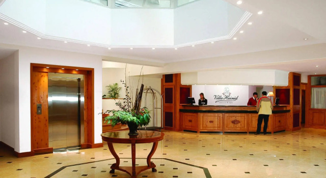 Villa Huinid Hotel Bustillo, Rezerwuj Ośrodek wypoczynkowy Hotele w Río Negro z basenem, Basen